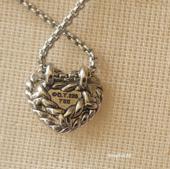 David Yurman
Cable Cookie Classic Heart
Necklace with 18K Yellow
Gold - Picture 13 of 16